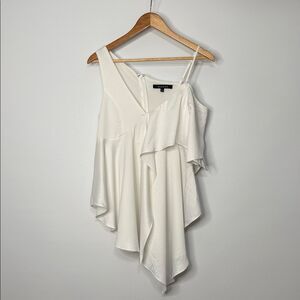 Strut & Bolt White Asymmetrical Top Size Small